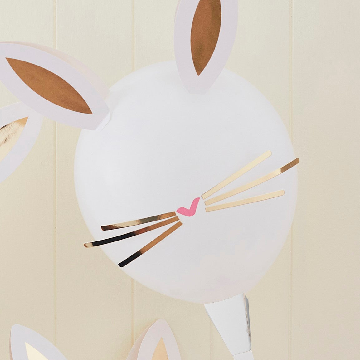 Make Your Own Easter Bunny Balloons