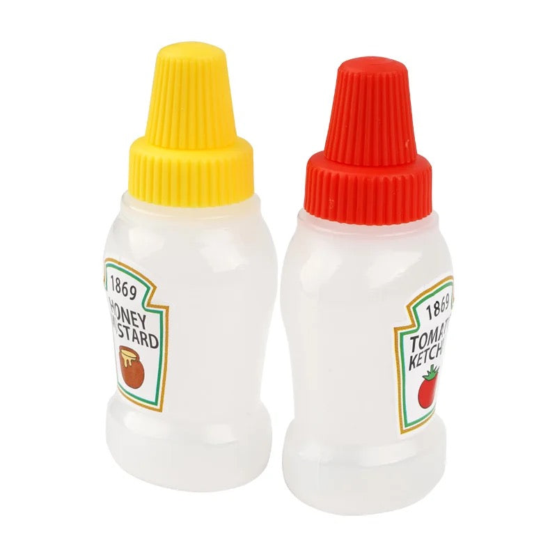 2 mini ketchup bottle